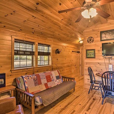 Rural Cabin Hideaway With Fire Pit And Mtn Views! Parsons Exterior foto